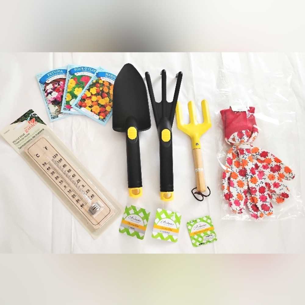 8- Piece Garden Set Includes Floral Print Gloves, Tools, Thermometer & Seeds